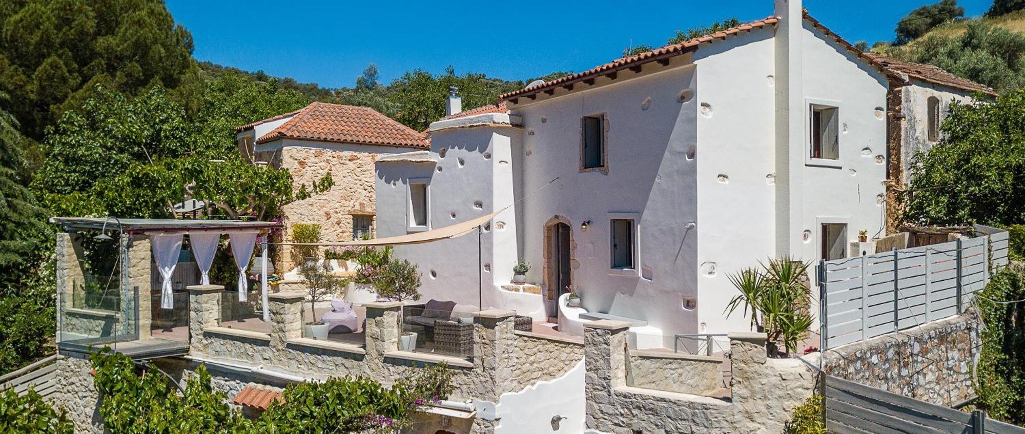 Verekinthos Villas - Pool, Hot Tub, Bbq, Kids Playground, Stunning Mountain Views Yerolákkos Dış mekan fotoğraf